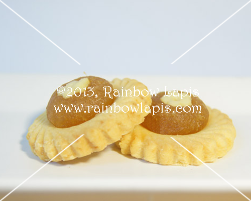 14 pcs Flower Pineapple Tarts